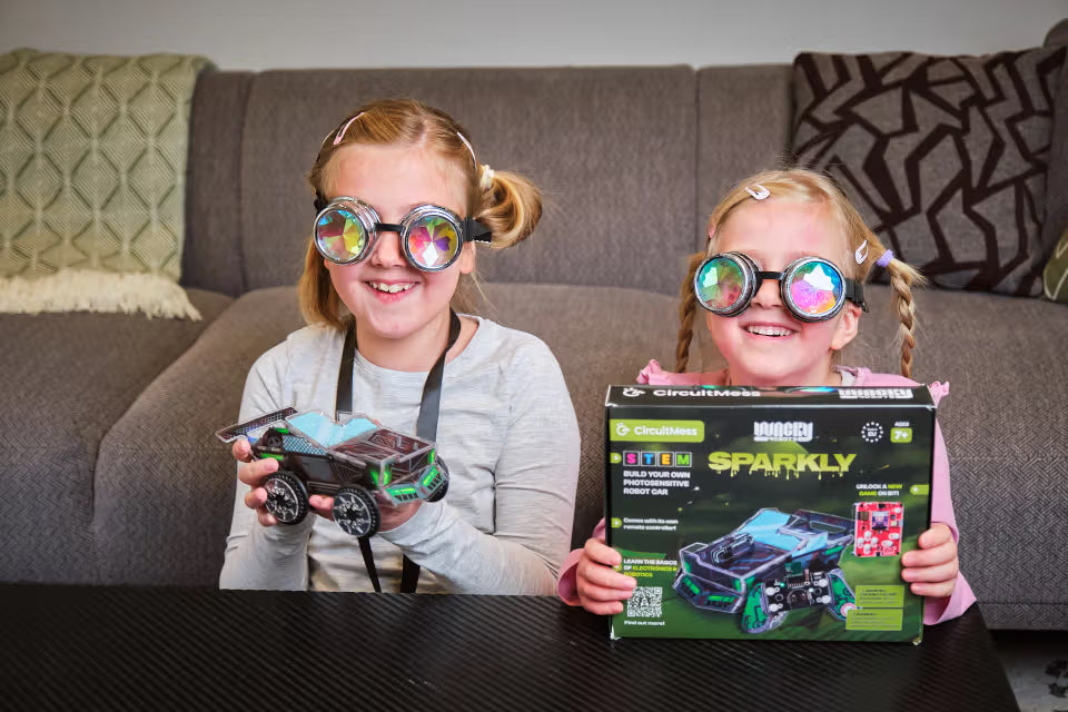 CircuitMess Sparkly - DIY Robot Car
