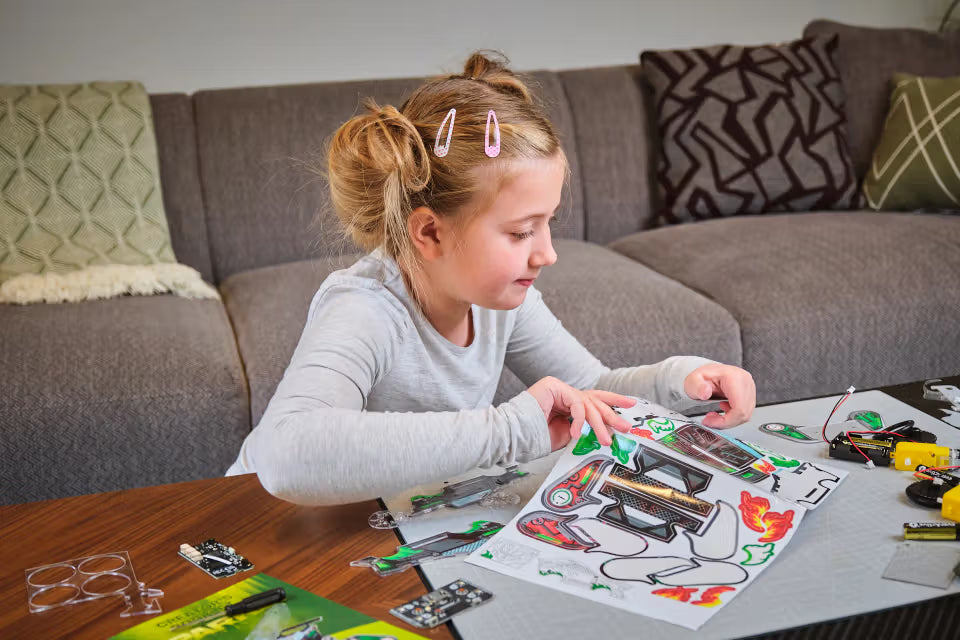 CircuitMess Sparkly - DIY Robot Car