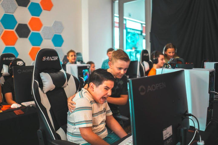 STEMfinity Custom Esports Solution