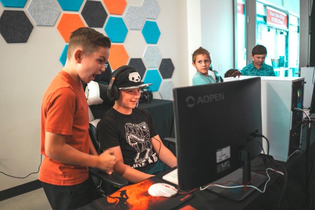 STEMfinity Custom Esports Solution