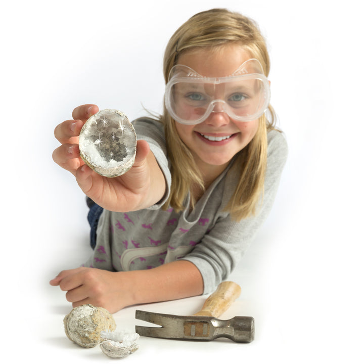National Geographic: Break Your Own Geode - 2pc