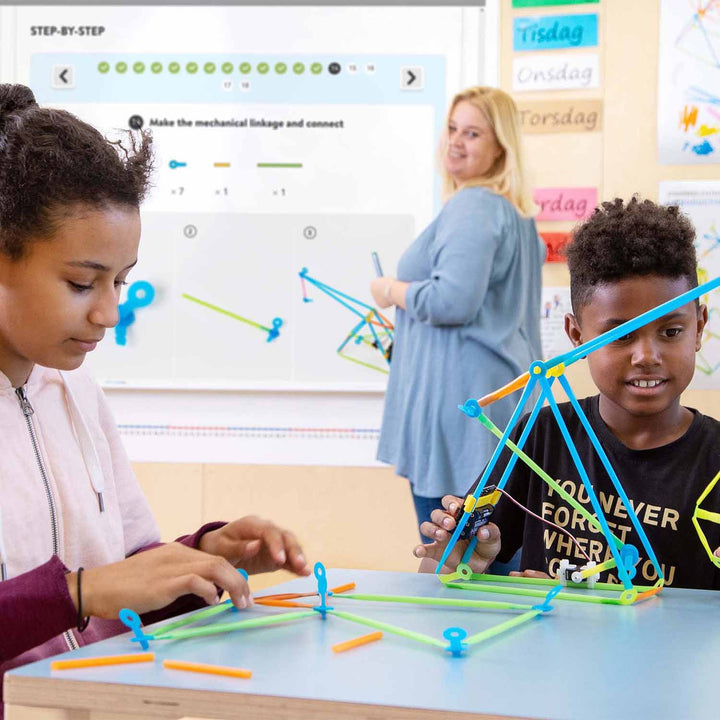 Strawbees STEAM Classroom Robotics - micro:bit - Strawbees - STEMfinity