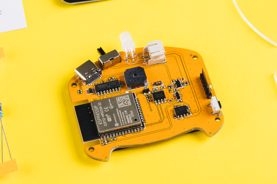 CircuitMess CircuitPet - CLOSEOUT