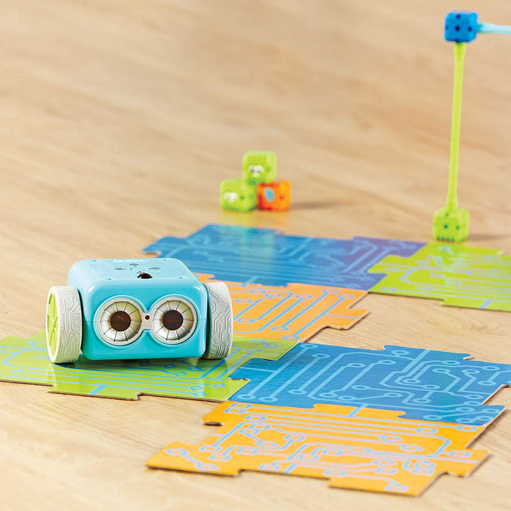 Botley the Coding Robot Activity Set Ages 5+ - Learning Resources - STEMfinity