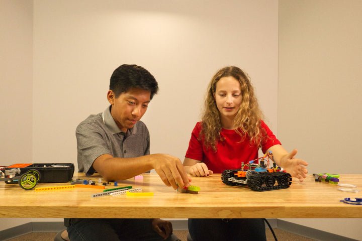 Crazy Circuits Makerspace Set - STEMfinity