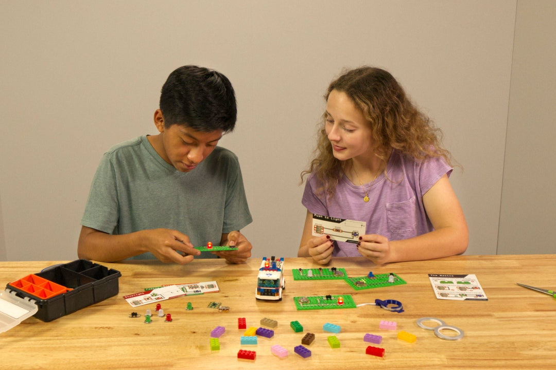 Crazy Circuits Makerspace Set - STEMfinity