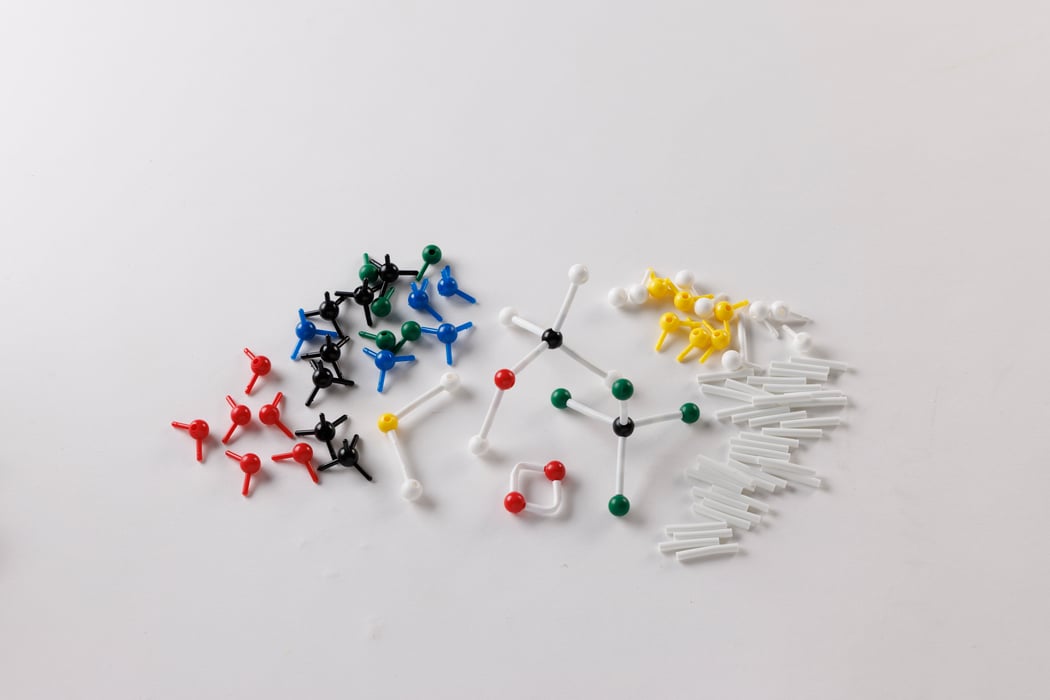 Lab-Aids: Individual Basic Student Molecular Model Set