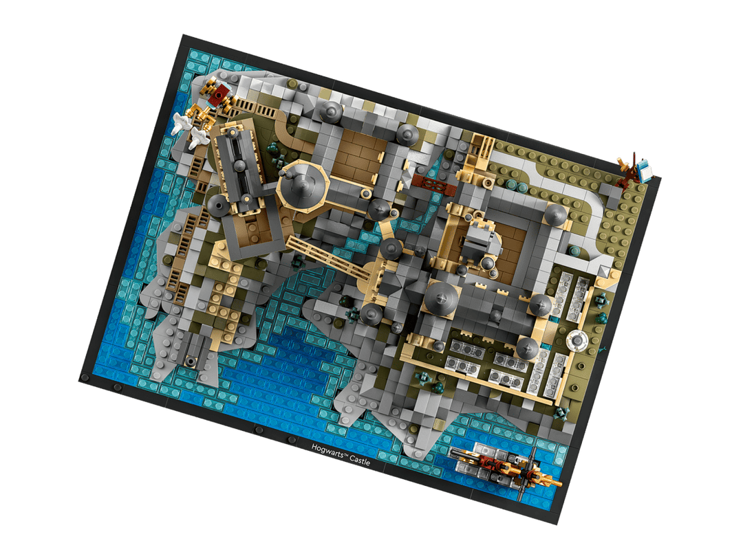 LEGO® Harry Potter™: Hogwarts™ Castle and Grounds