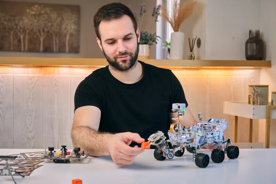 Ultimate Perseverance Space Rover Kit