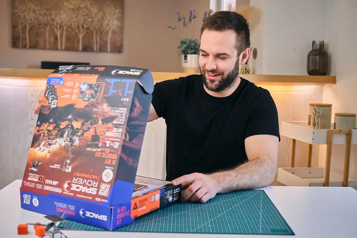 Ultimate Perseverance Space Rover Kit