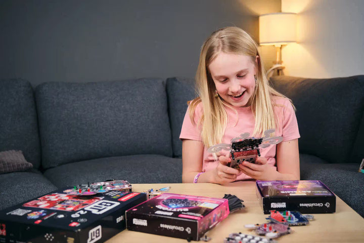 CircuitMess Wacky Robots - DIY Mini Robots: Artemis