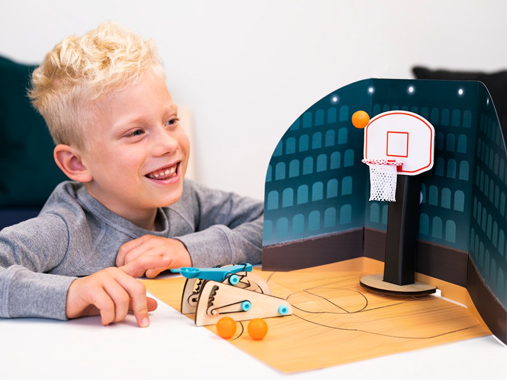STEMfinity | Basketball Catapult | KiwiCo