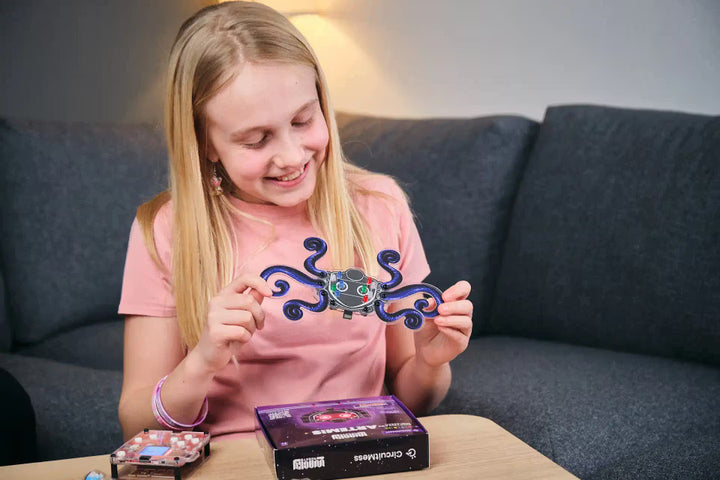 CircuitMess Wacky Robots - DIY Mini Robots: Artemis