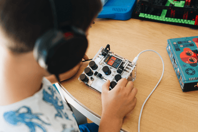 CircuitMess Jay-D - CircuitMess - STEMfinity