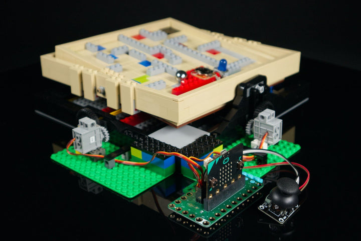 Crazy Circuits Bit Board Basic - Brown Dog Gadgets - STEMfinity