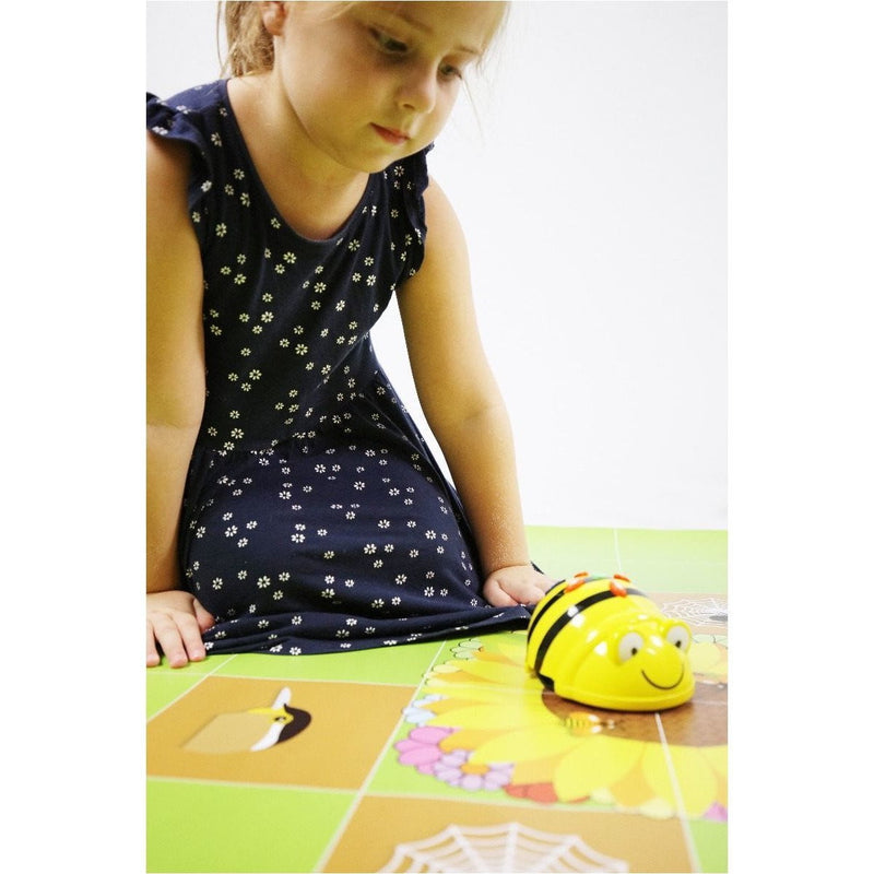 Geyer BrainStorm STEM Education Robotics Activity Mat: Beehive, 80" x 44.75" - STEMfinity
