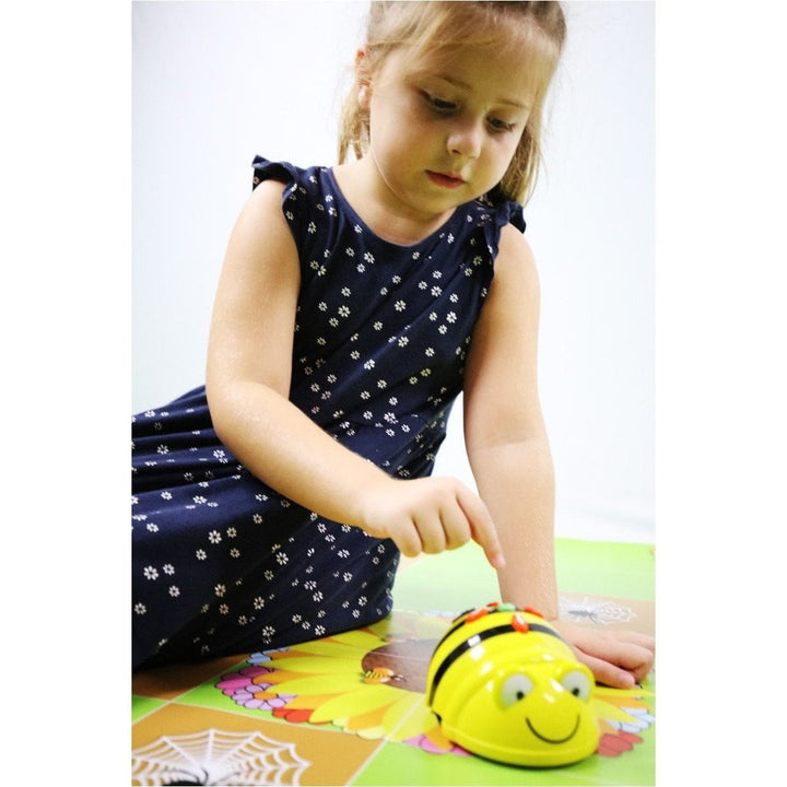 Geyer BrainStorm STEM Education Robotics Activity Mat: Beehive, 80" x 44.75" - STEMfinity